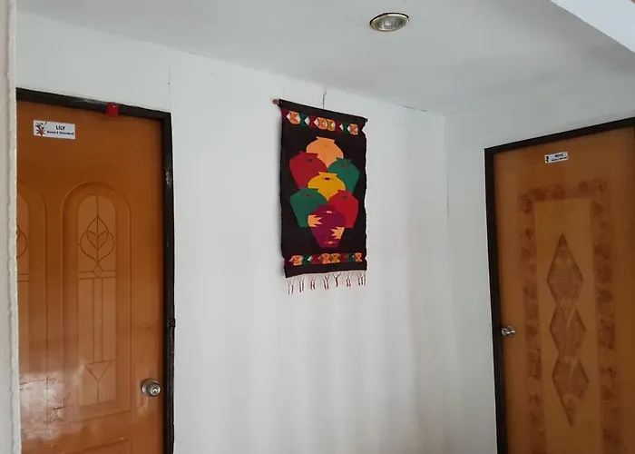 Bed & Breakfast Flordeliza Budget Tourist