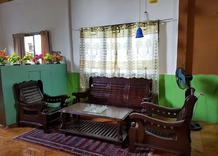 Flordeliza Budget Tourist 3* Liloan