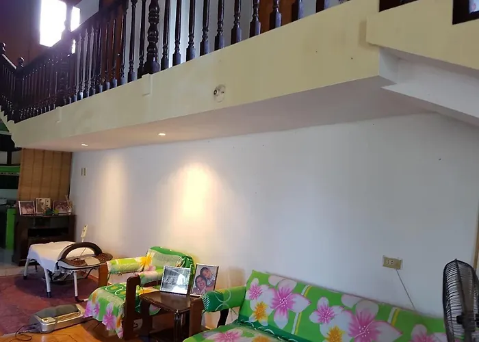 Bed & Breakfast Flordeliza Budget Tourist