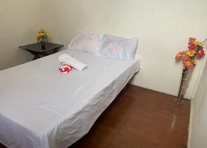 Flordeliza Budget Tourist 3* Liloan